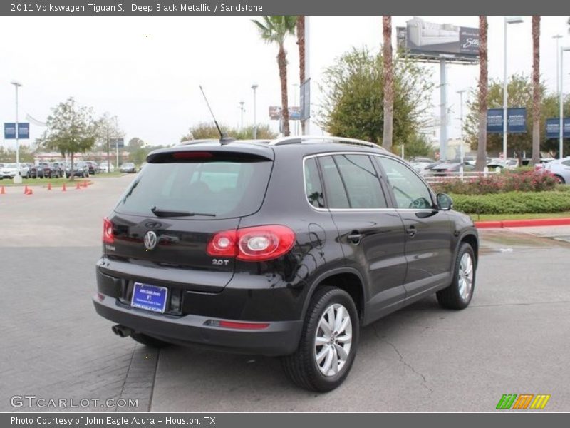 Deep Black Metallic / Sandstone 2011 Volkswagen Tiguan S