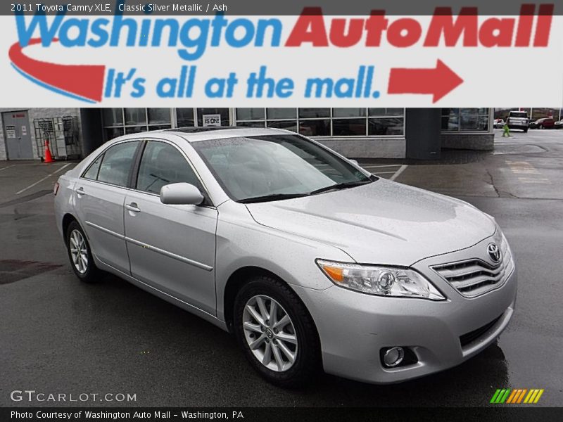 Classic Silver Metallic / Ash 2011 Toyota Camry XLE