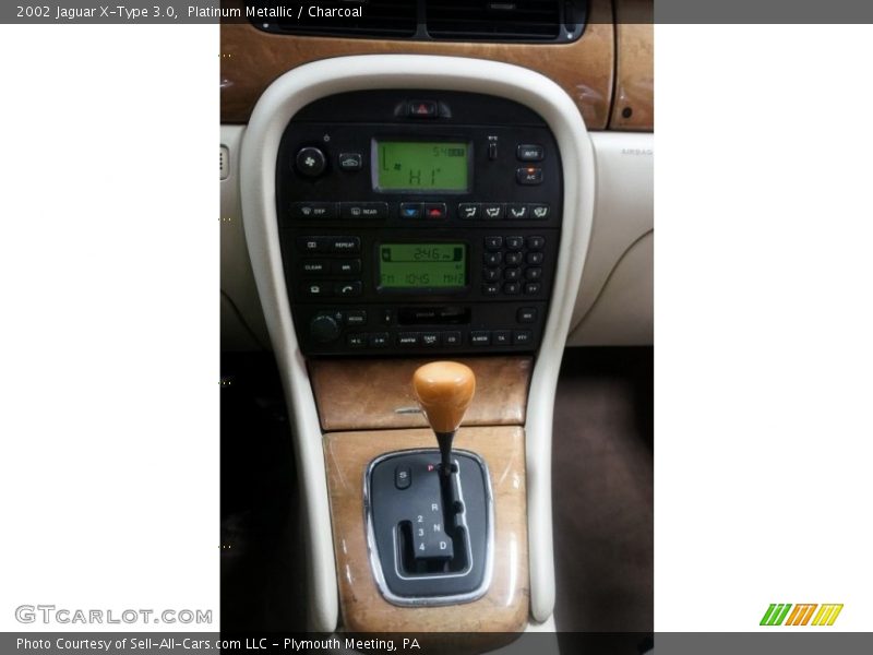 Platinum Metallic / Charcoal 2002 Jaguar X-Type 3.0