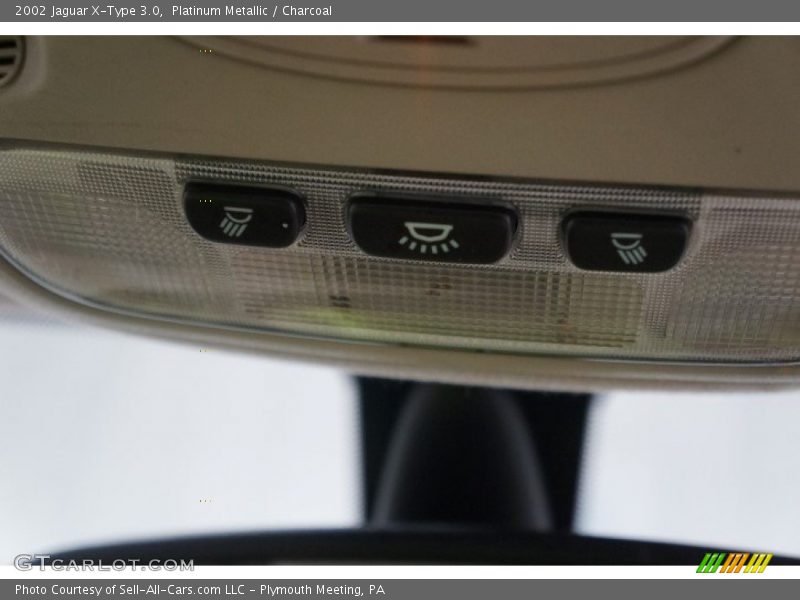 Platinum Metallic / Charcoal 2002 Jaguar X-Type 3.0