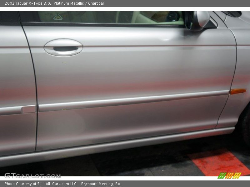 Platinum Metallic / Charcoal 2002 Jaguar X-Type 3.0