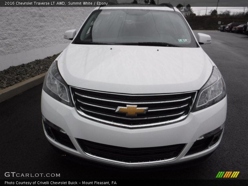Summit White / Ebony 2016 Chevrolet Traverse LT AWD