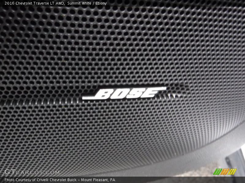 Summit White / Ebony 2016 Chevrolet Traverse LT AWD