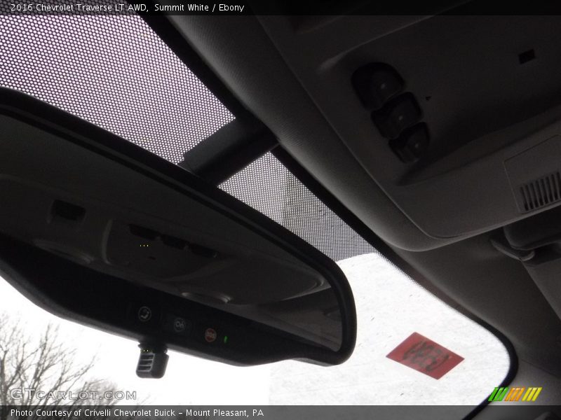 Summit White / Ebony 2016 Chevrolet Traverse LT AWD