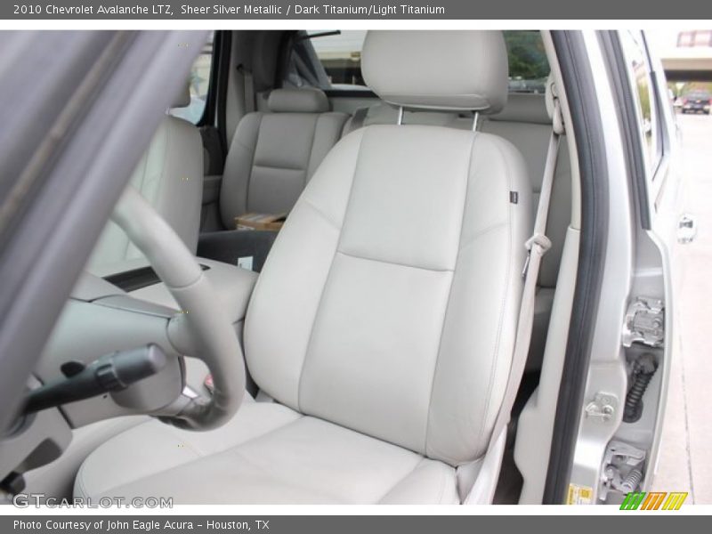 Sheer Silver Metallic / Dark Titanium/Light Titanium 2010 Chevrolet Avalanche LTZ