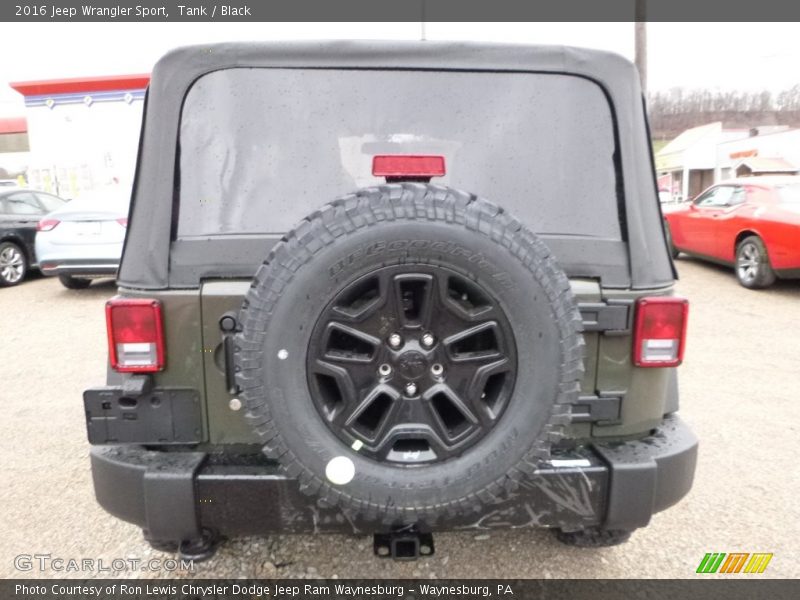 Tank / Black 2016 Jeep Wrangler Sport
