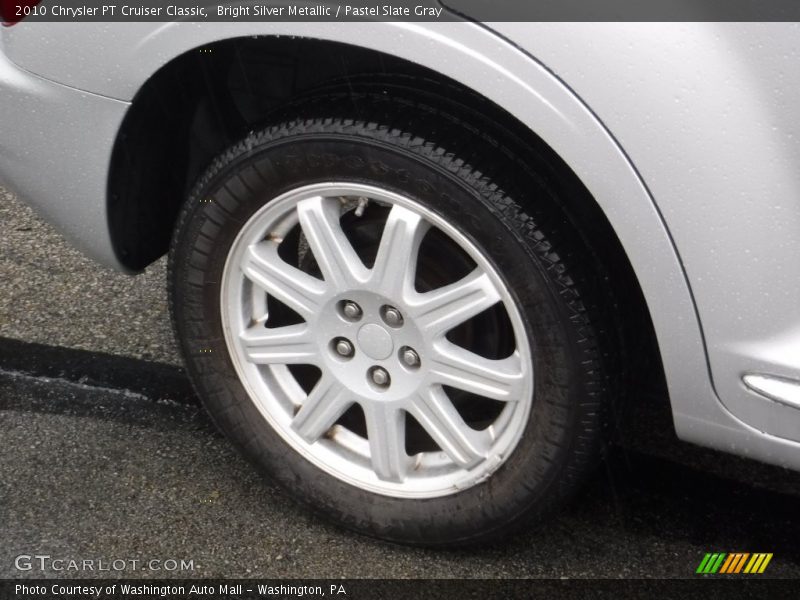 Bright Silver Metallic / Pastel Slate Gray 2010 Chrysler PT Cruiser Classic