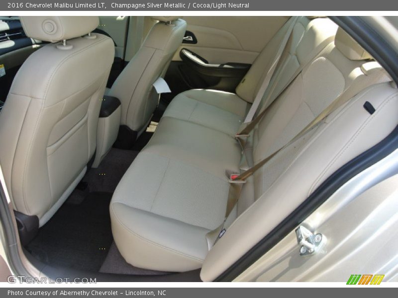 Champagne Silver Metallic / Cocoa/Light Neutral 2016 Chevrolet Malibu Limited LT
