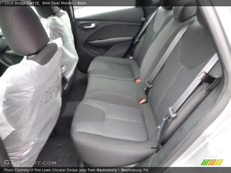 Billet Silver Metallic / Black 2016 Dodge Dart SE