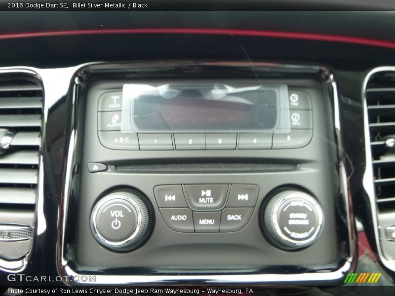 Billet Silver Metallic / Black 2016 Dodge Dart SE