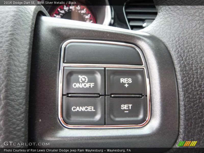 Billet Silver Metallic / Black 2016 Dodge Dart SE