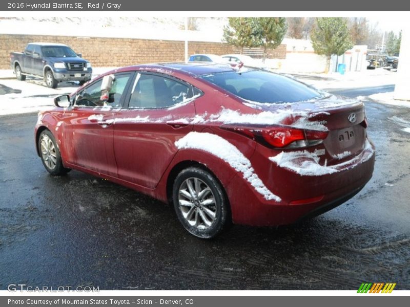 Red / Gray 2016 Hyundai Elantra SE