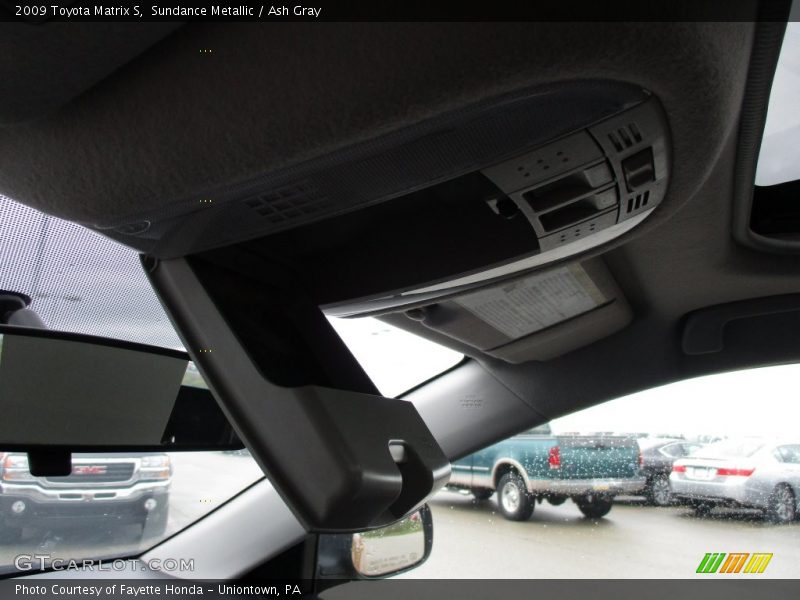 Sundance Metallic / Ash Gray 2009 Toyota Matrix S