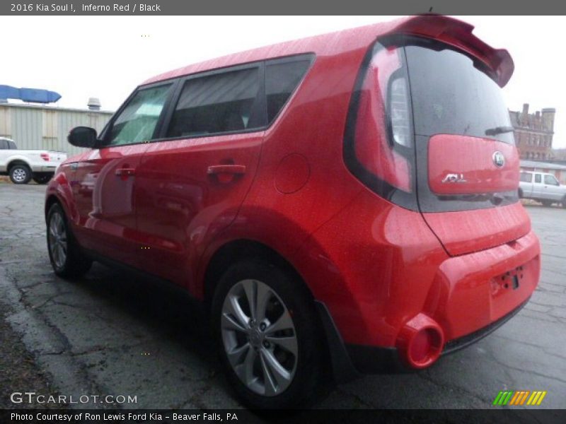 Inferno Red / Black 2016 Kia Soul !