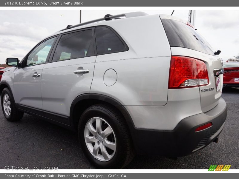 Bright Silver / Black 2012 Kia Sorento LX V6