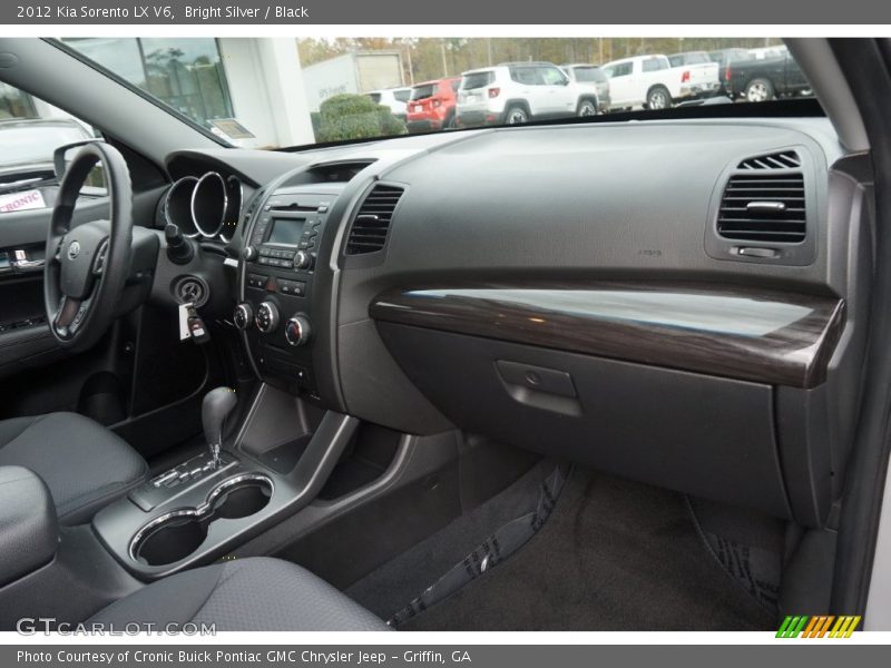 Bright Silver / Black 2012 Kia Sorento LX V6