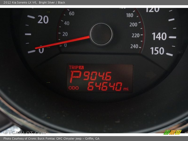 Bright Silver / Black 2012 Kia Sorento LX V6