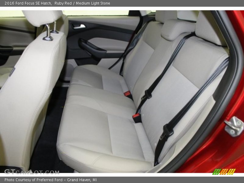 Rear Seat of 2016 Focus SE Hatch