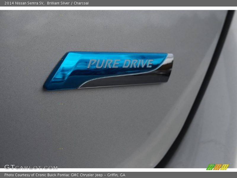 Brilliant Silver / Charcoal 2014 Nissan Sentra SV