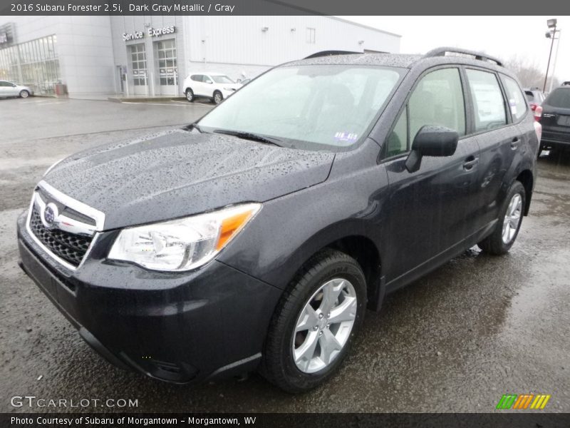 Dark Gray Metallic / Gray 2016 Subaru Forester 2.5i