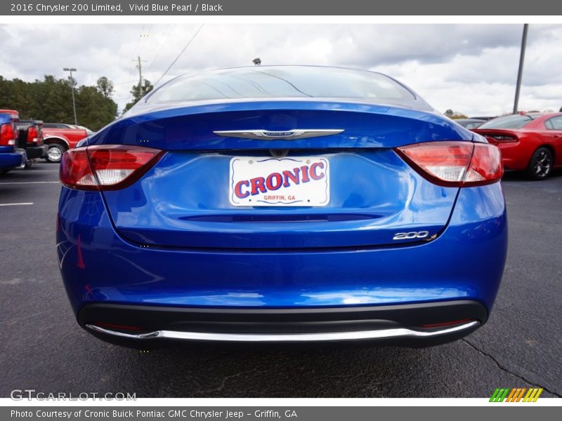 Vivid Blue Pearl / Black 2016 Chrysler 200 Limited