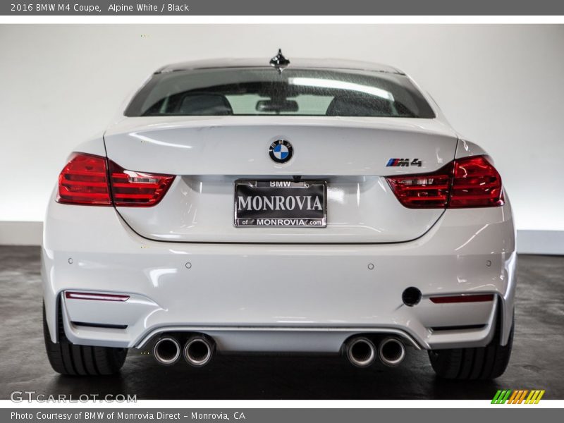 Alpine White / Black 2016 BMW M4 Coupe