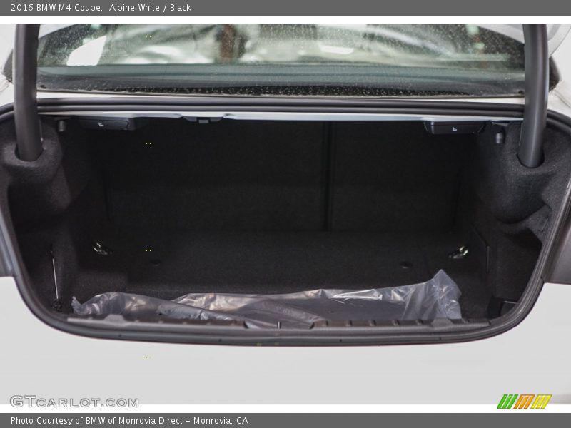  2016 M4 Coupe Trunk