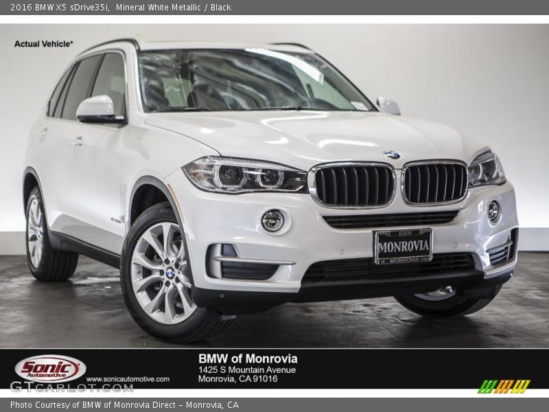 Mineral White Metallic / Black 2016 BMW X5 sDrive35i