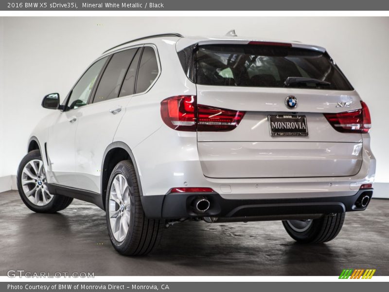 Mineral White Metallic / Black 2016 BMW X5 sDrive35i