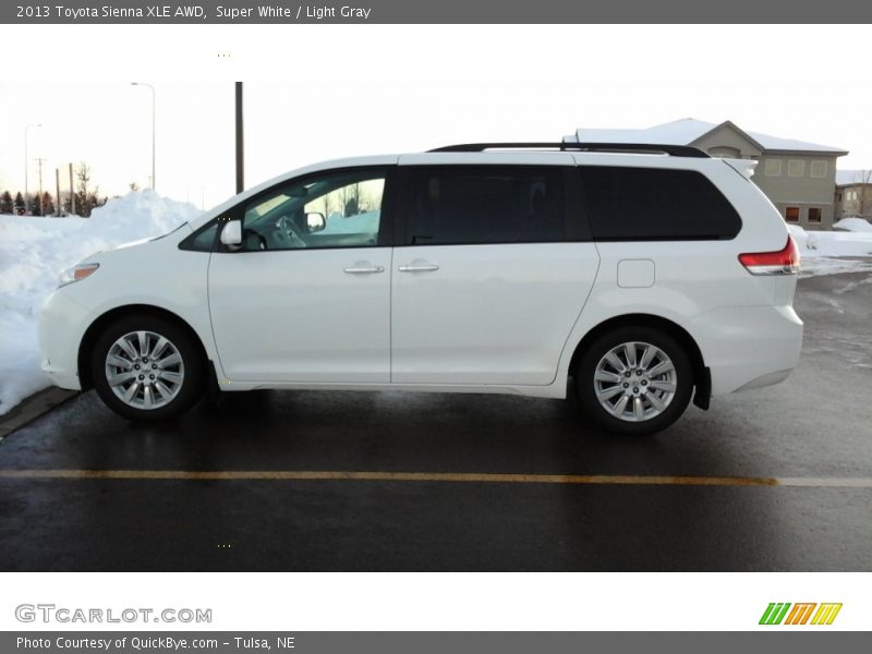 Super White / Light Gray 2013 Toyota Sienna XLE AWD