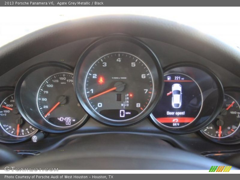 Agate Grey Metallic / Black 2013 Porsche Panamera V6
