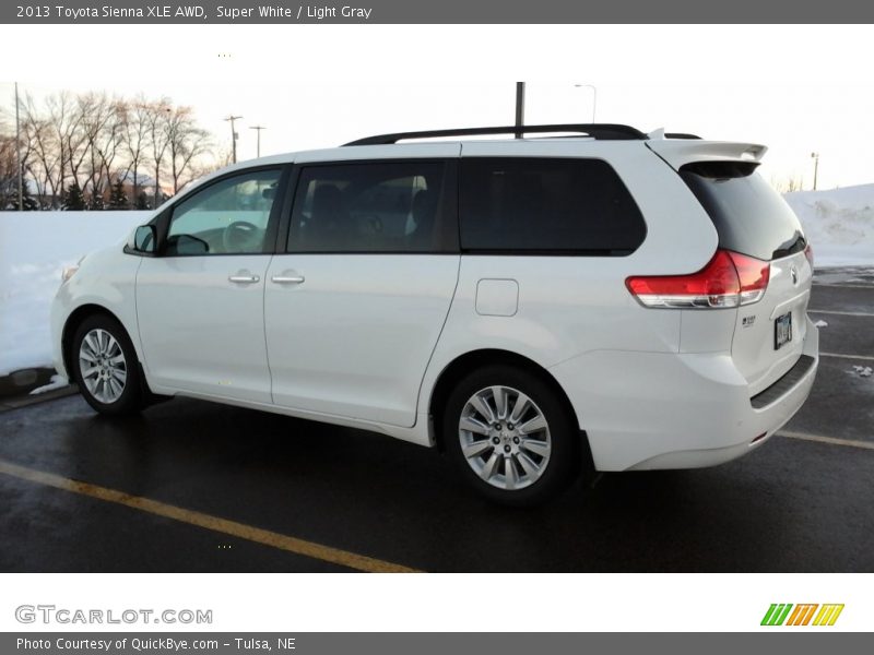 Super White / Light Gray 2013 Toyota Sienna XLE AWD