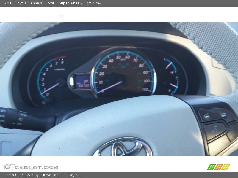 Super White / Light Gray 2013 Toyota Sienna XLE AWD