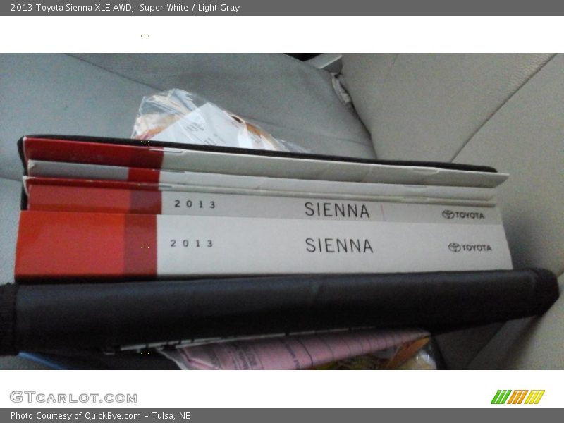 Super White / Light Gray 2013 Toyota Sienna XLE AWD