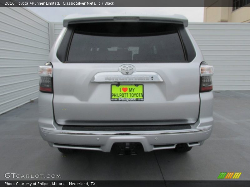 Classic Silver Metallic / Black 2016 Toyota 4Runner Limited