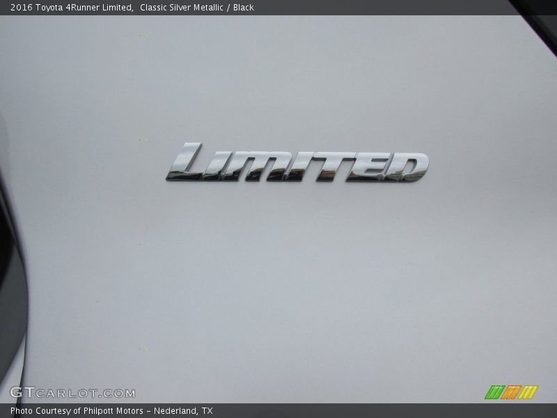 Classic Silver Metallic / Black 2016 Toyota 4Runner Limited