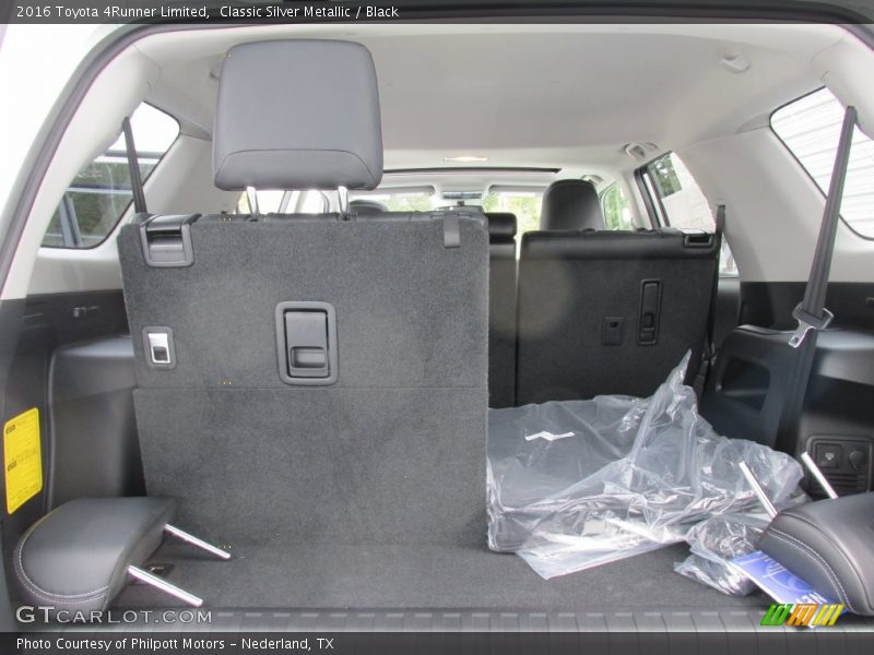 Classic Silver Metallic / Black 2016 Toyota 4Runner Limited