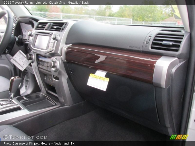 Classic Silver Metallic / Black 2016 Toyota 4Runner Limited