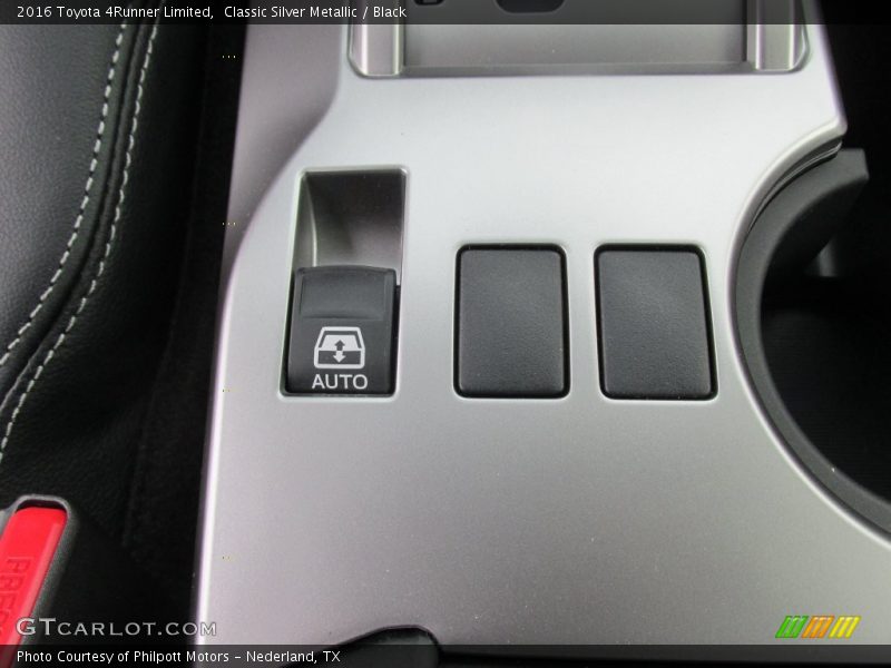 Classic Silver Metallic / Black 2016 Toyota 4Runner Limited