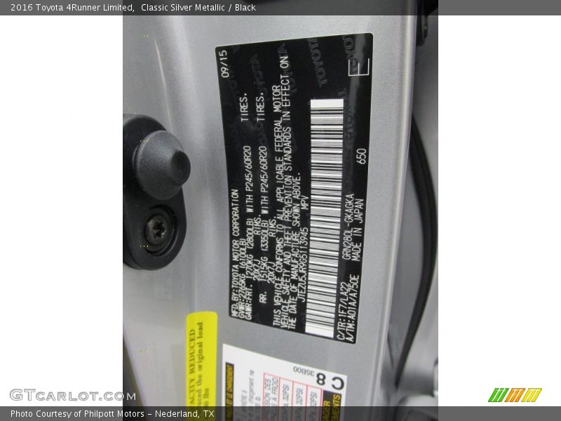 Classic Silver Metallic / Black 2016 Toyota 4Runner Limited