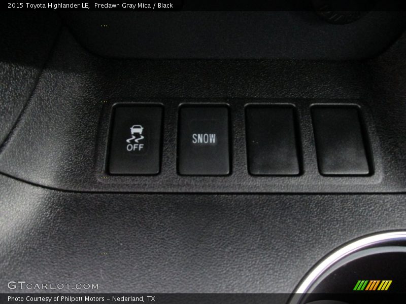 Predawn Gray Mica / Black 2015 Toyota Highlander LE
