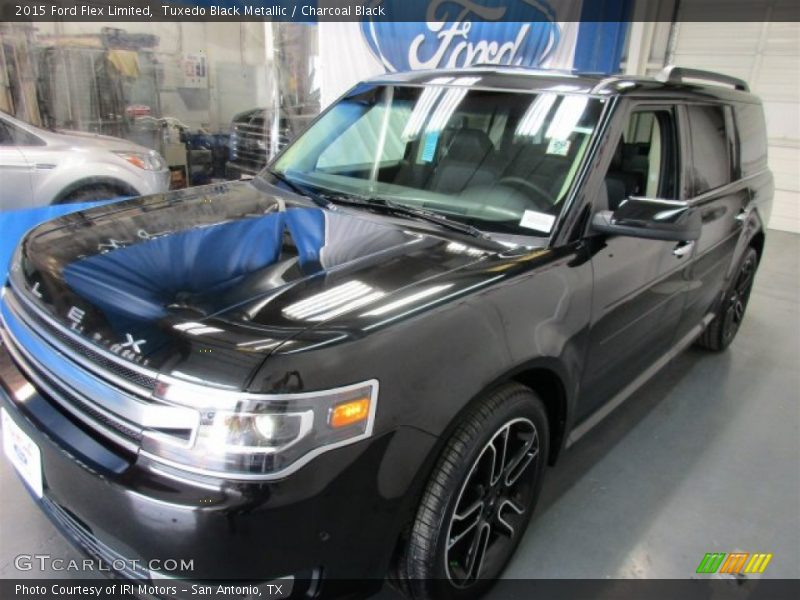 Tuxedo Black Metallic / Charcoal Black 2015 Ford Flex Limited