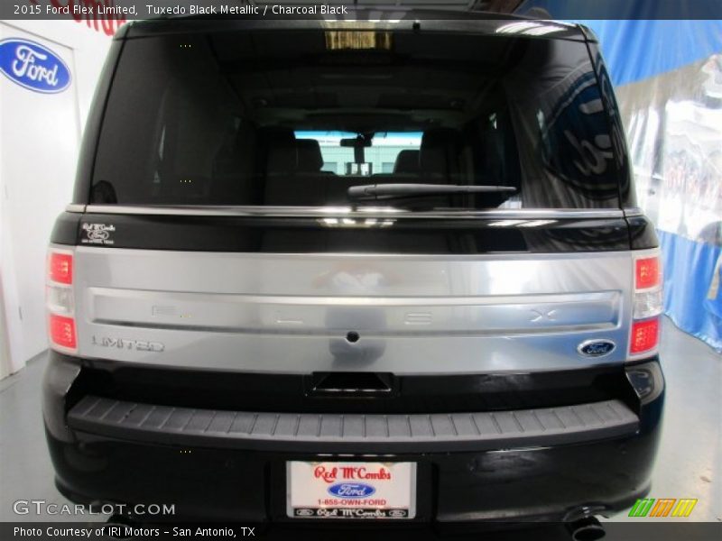 Tuxedo Black Metallic / Charcoal Black 2015 Ford Flex Limited