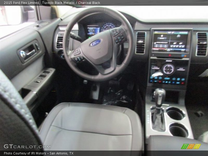 Tuxedo Black Metallic / Charcoal Black 2015 Ford Flex Limited