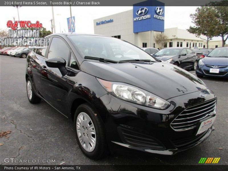 Tuxedo Black / Charcoal Black 2014 Ford Fiesta S Sedan