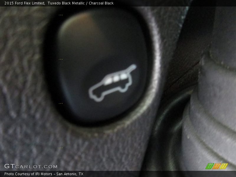 Tuxedo Black Metallic / Charcoal Black 2015 Ford Flex Limited