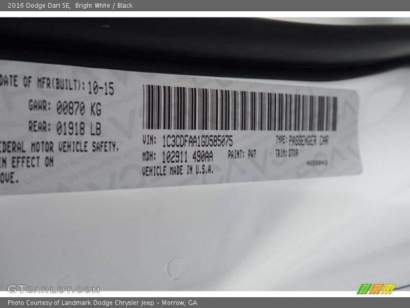 Bright White / Black 2016 Dodge Dart SE