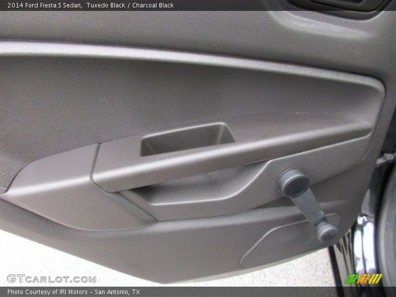 Tuxedo Black / Charcoal Black 2014 Ford Fiesta S Sedan