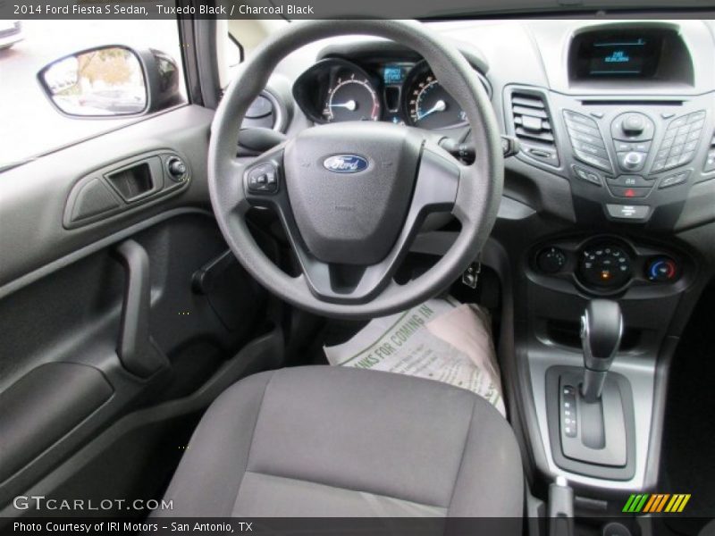 Tuxedo Black / Charcoal Black 2014 Ford Fiesta S Sedan