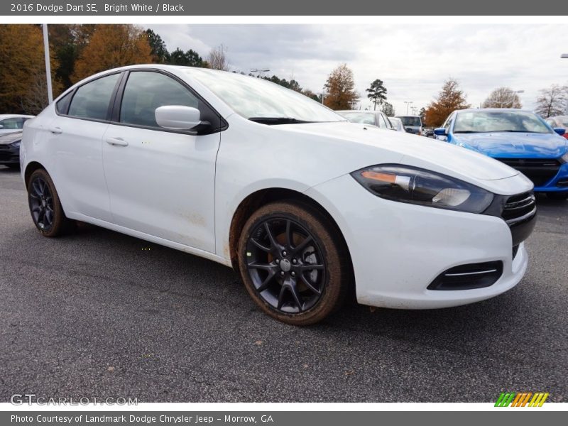 Bright White / Black 2016 Dodge Dart SE